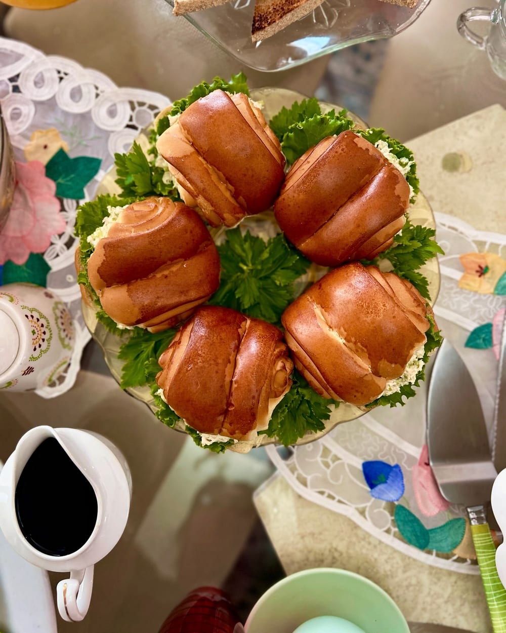Bandeja de bocaditos dulces y salados